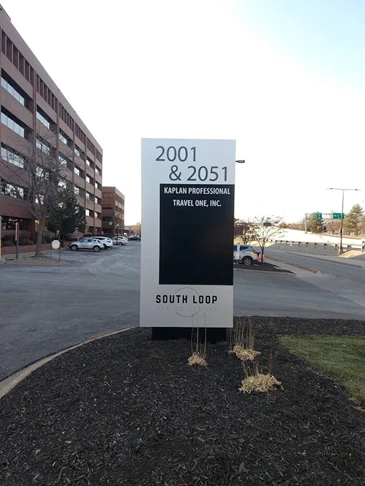 Monument sign for South Loop Office Park in Bloomington